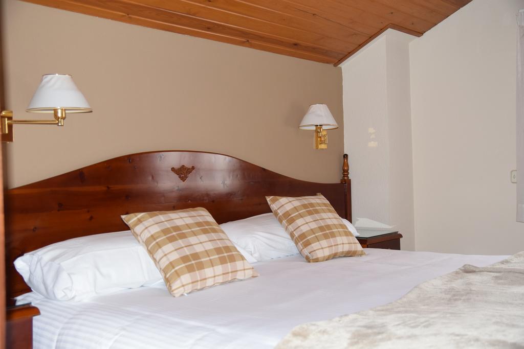 Hotel Roca Альп Экстерьер фото