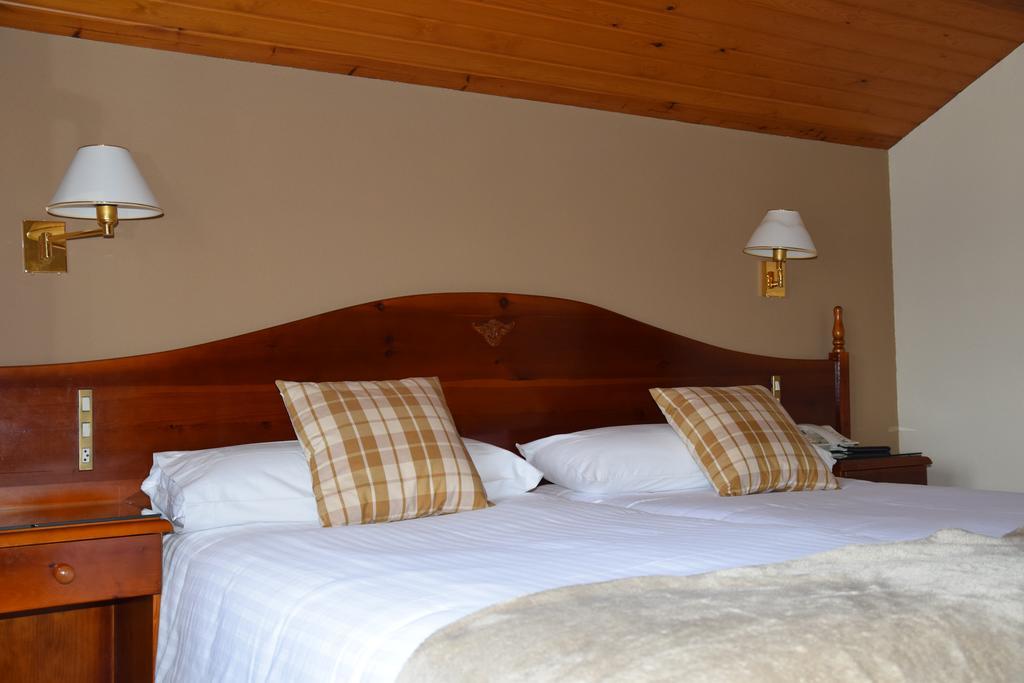 Hotel Roca Альп Экстерьер фото